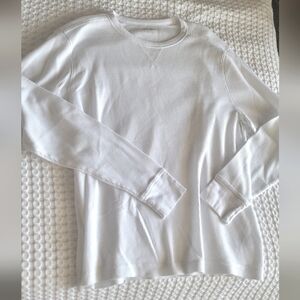 White Old Navy Crew Neck Longsleeve